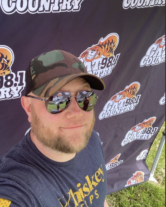Jim Belisle at an outdoor country music event